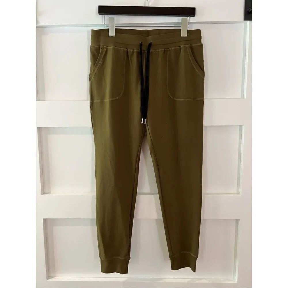 New Zyia Olive Unwind Jogger size L